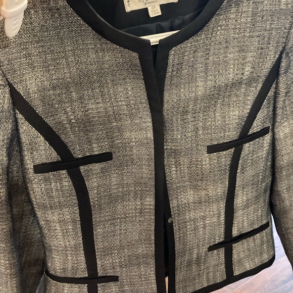 Kasper petites textured open front navy blazer - Picture 2 of 7